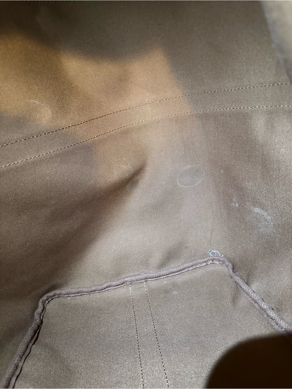 Authentic Louis Vuitton Brown Monogram Duffel with Tan Leather Trims size 55 - Picture 4 of 16